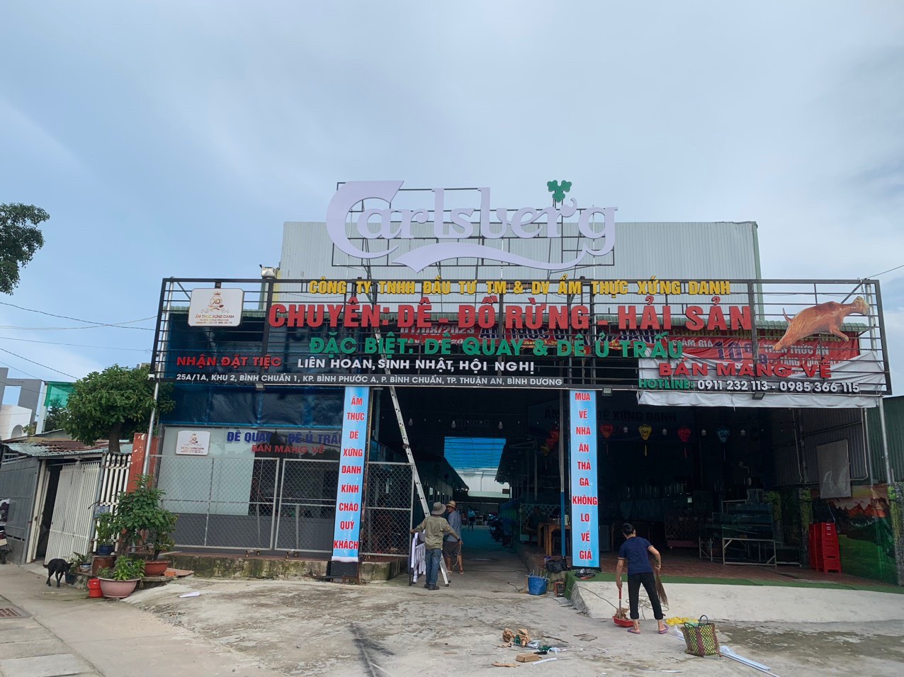 Lắp đặt biển hiệu quảng cáo Hồ Anh