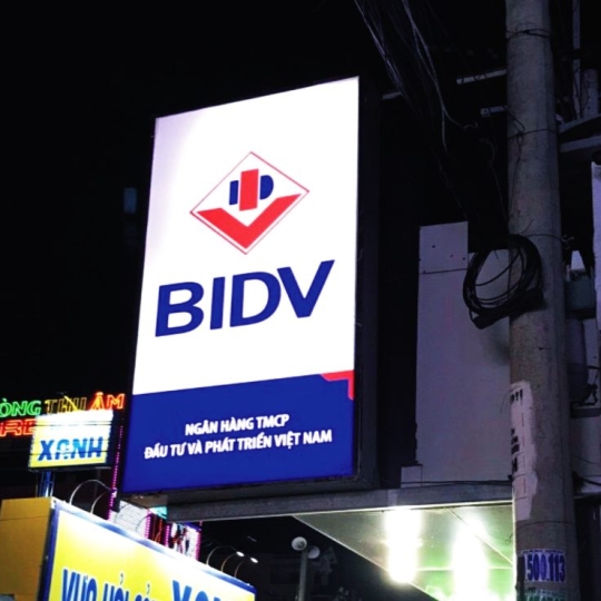 Hộp đèn Ngân hàng BIDV